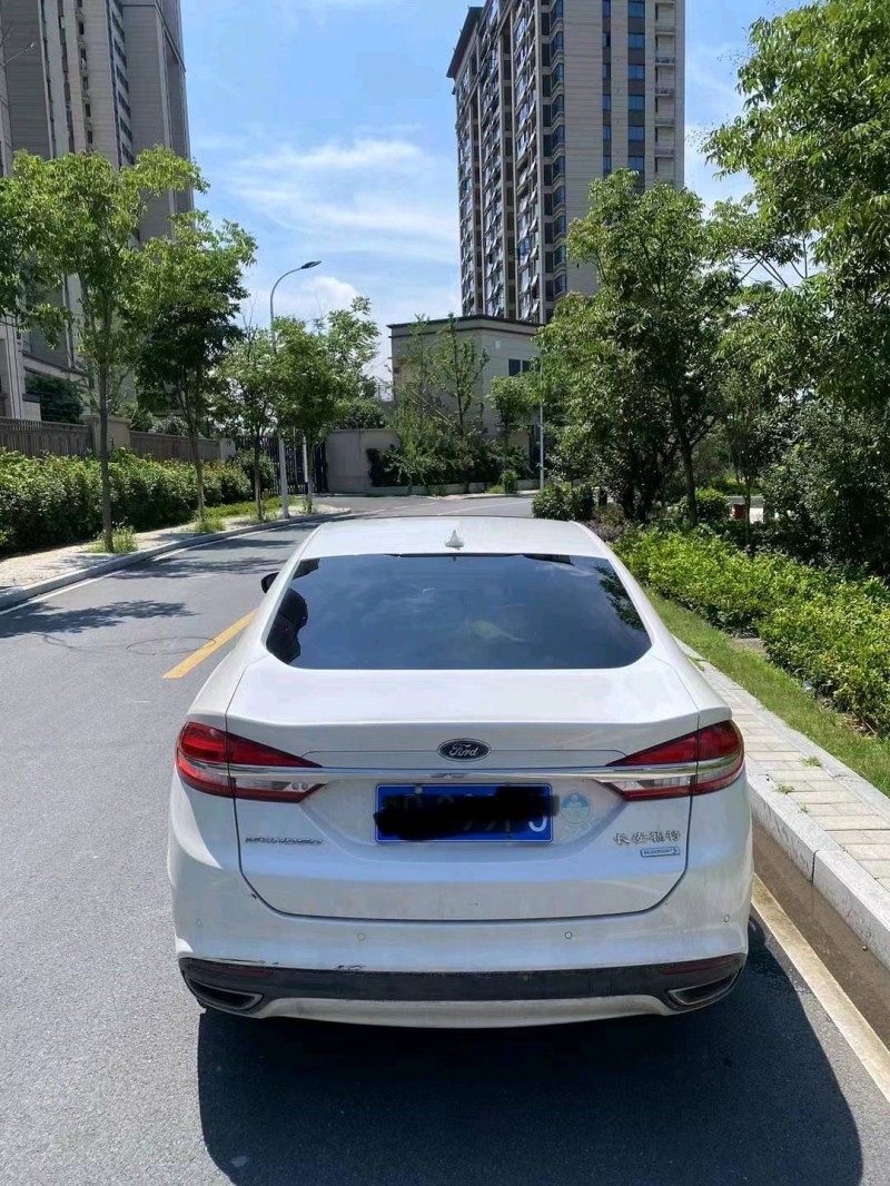 淮南17年福特蒙迪欧9