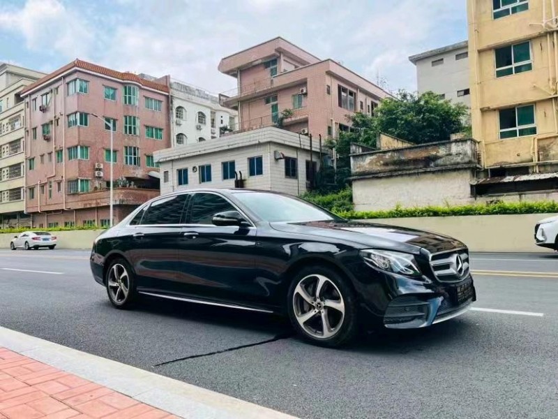 东莞18年奔驰E3