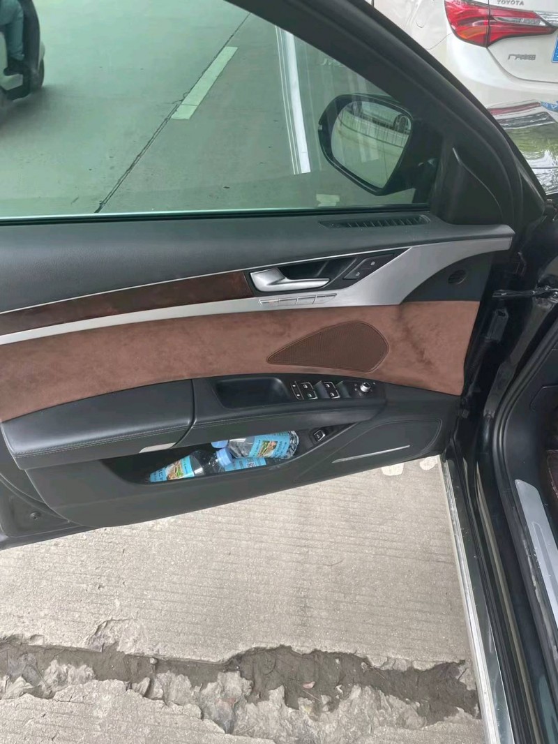 宜昌14年奥迪A8L7