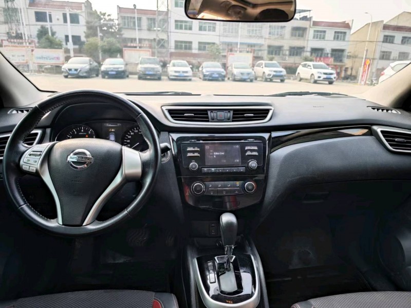 宜昌17年日产逍客7