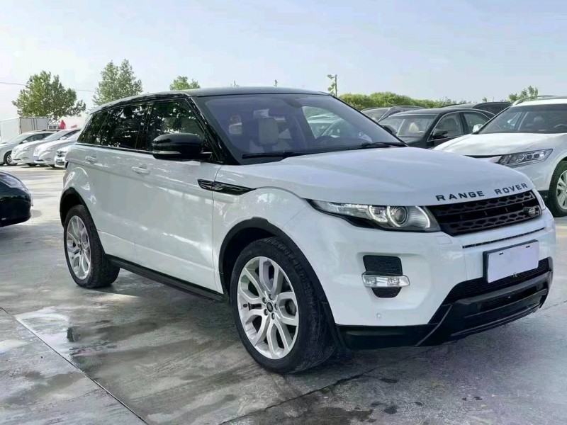 青岛13年路虎揽胜极光(进口)3