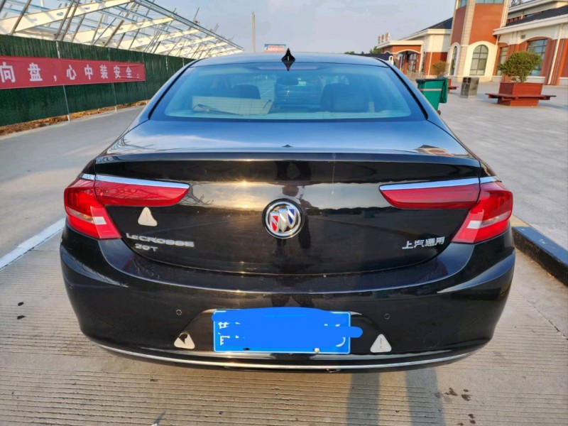 淄博17年别克君越9