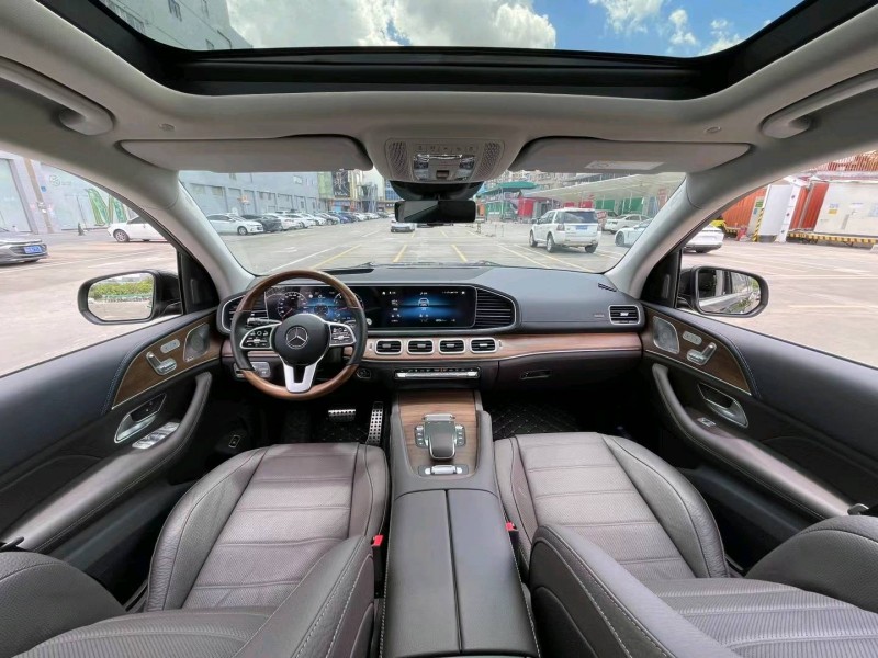 广州22年奔驰GLS5