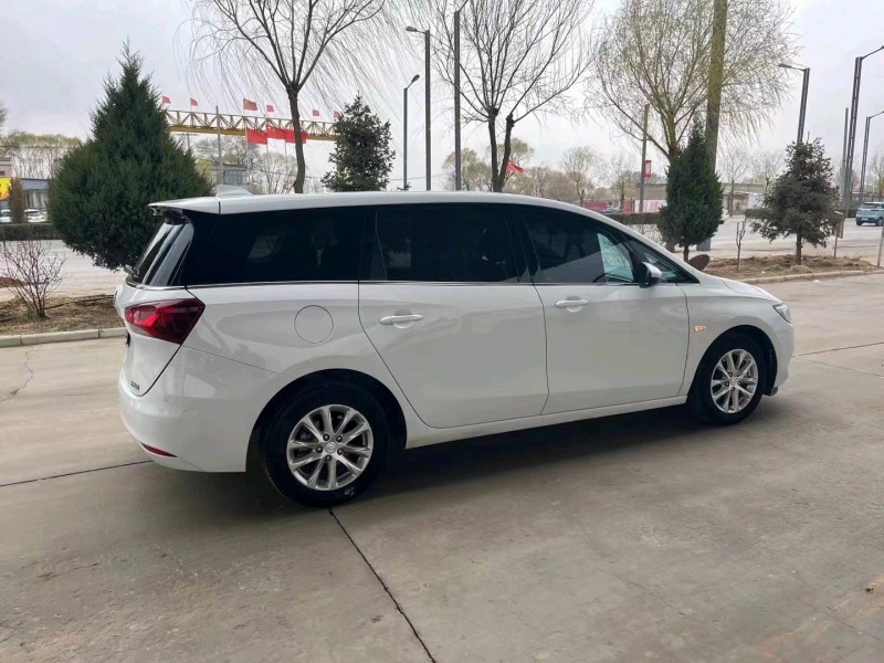 榆林19年别克GL68