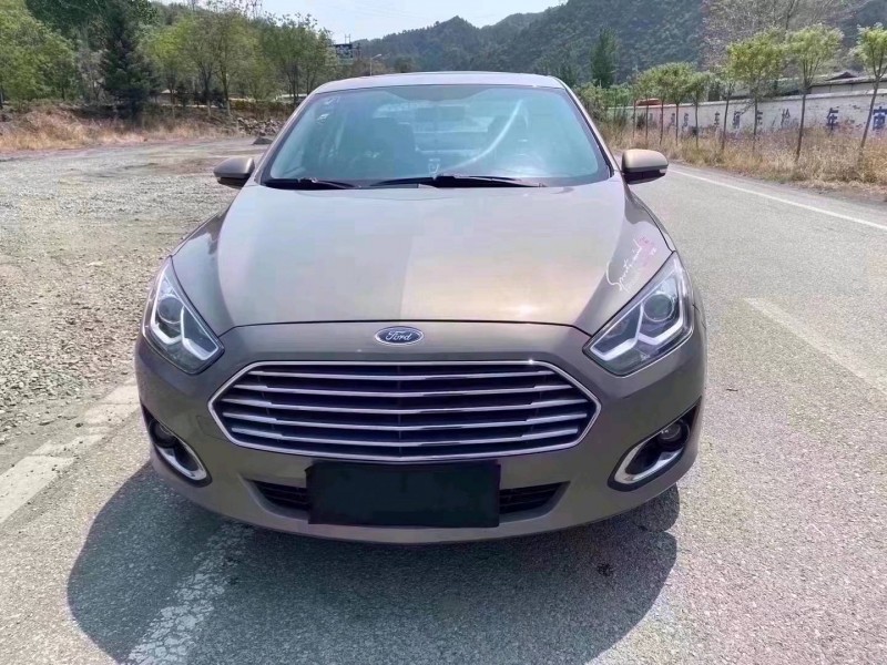 邯郸16年福特福睿斯1