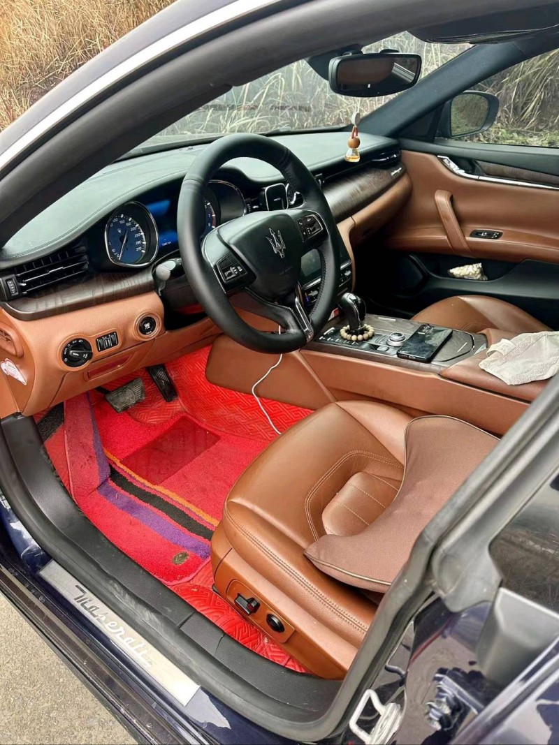 成都17年玛莎拉蒂总裁4