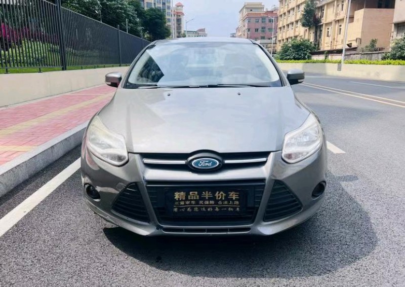 东莞14年福特福睿斯1