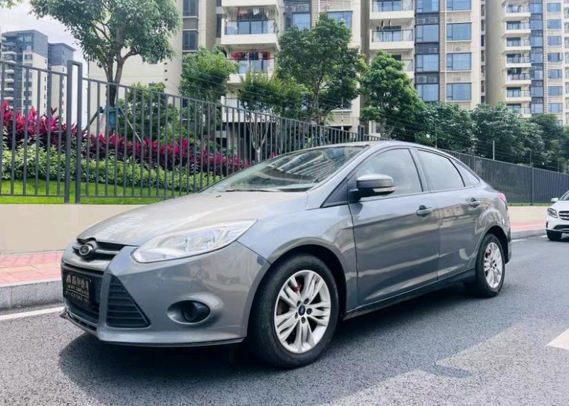 东莞14年福特福睿斯2