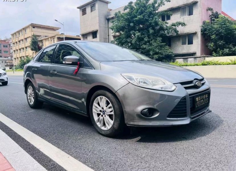 东莞14年福特福睿斯3