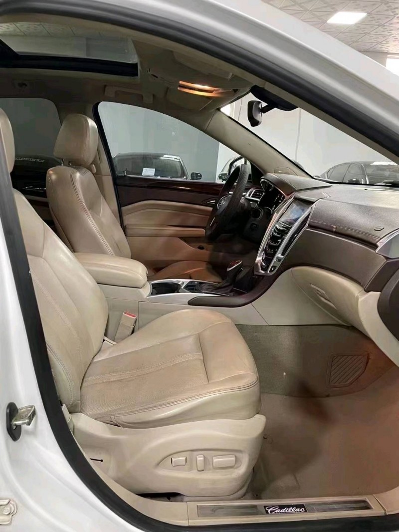 廊坊14年凯迪拉克SRX8