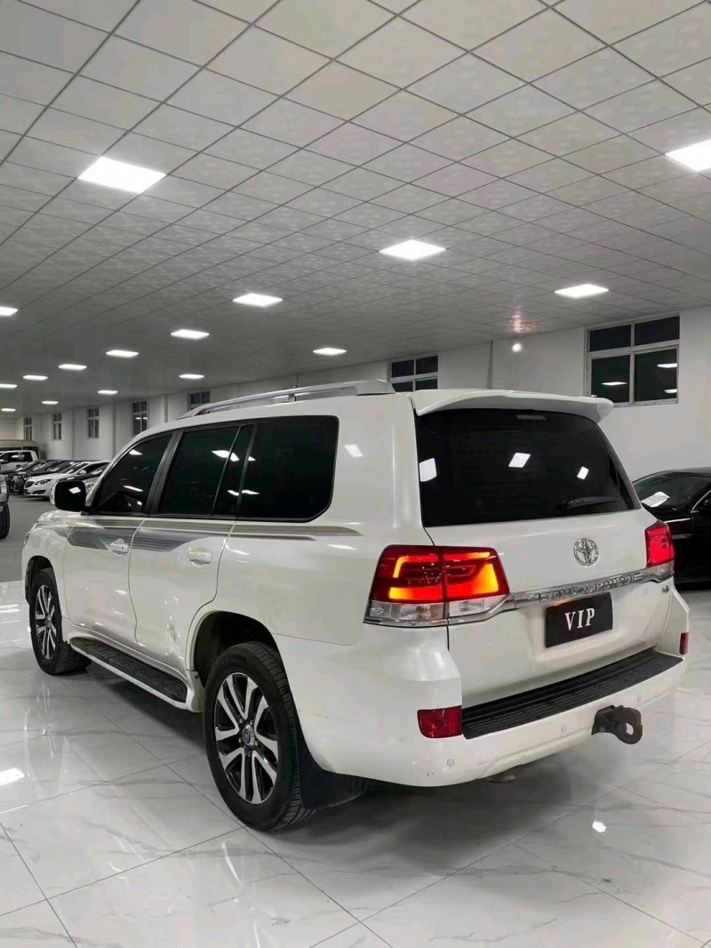 廊坊17年丰田兰德酷路泽5