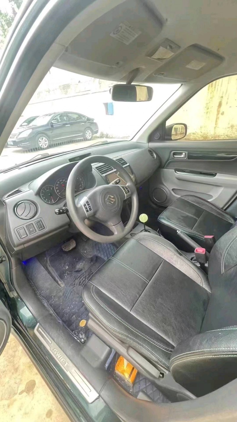 淮南16年铃木雨燕8