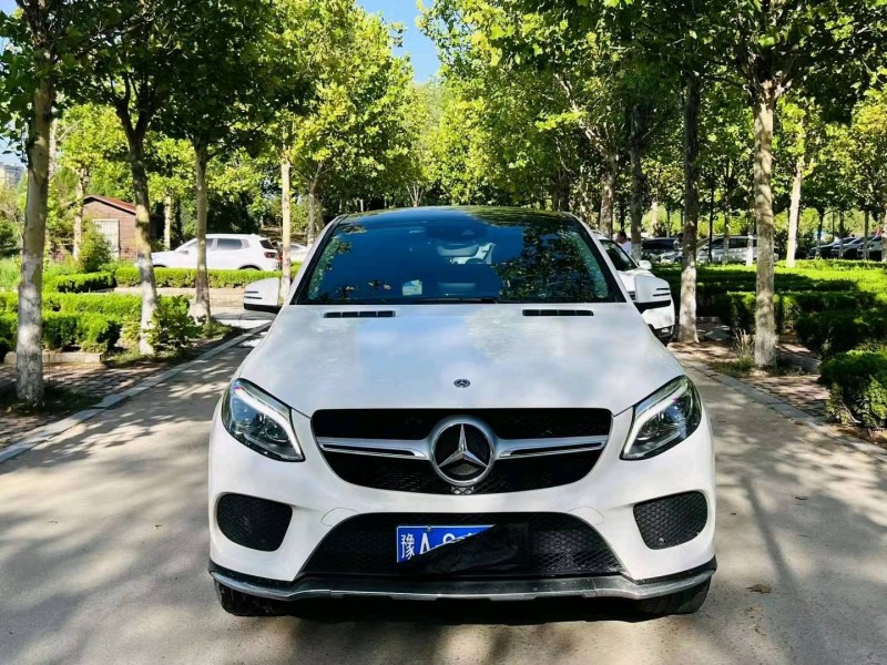 淄博18年奔驰GLE1