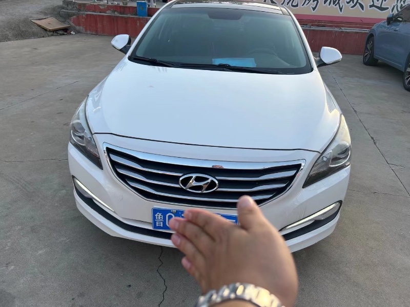 临沂14年现代名图1