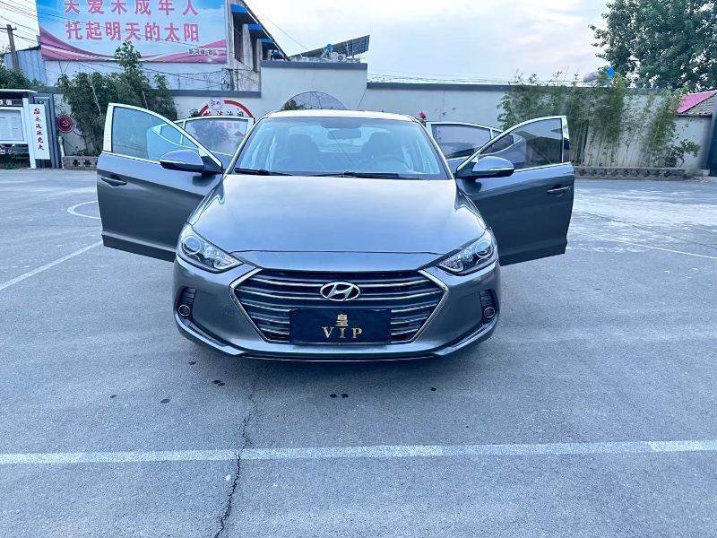 徐州16年现代领动1