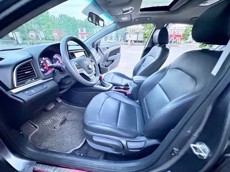 徐州16年现代领动8