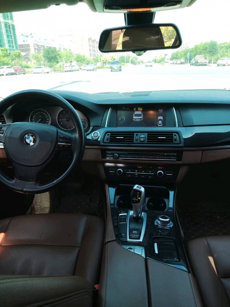 保定15年宝马5系6