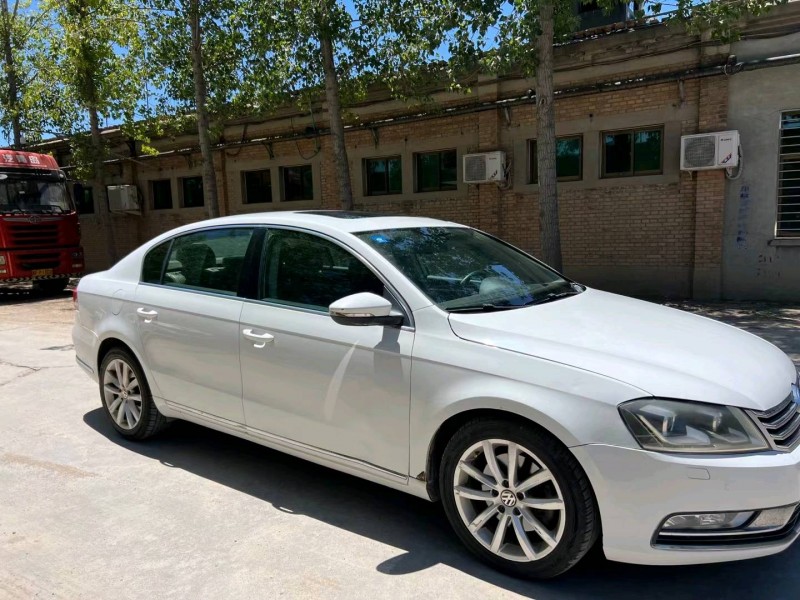 保定12年大众迈腾2