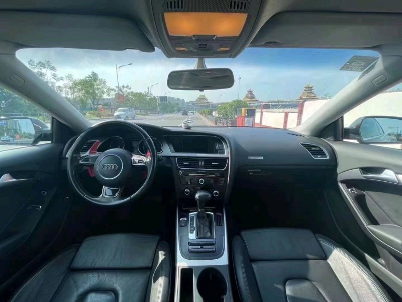 北海12年奧迪A57