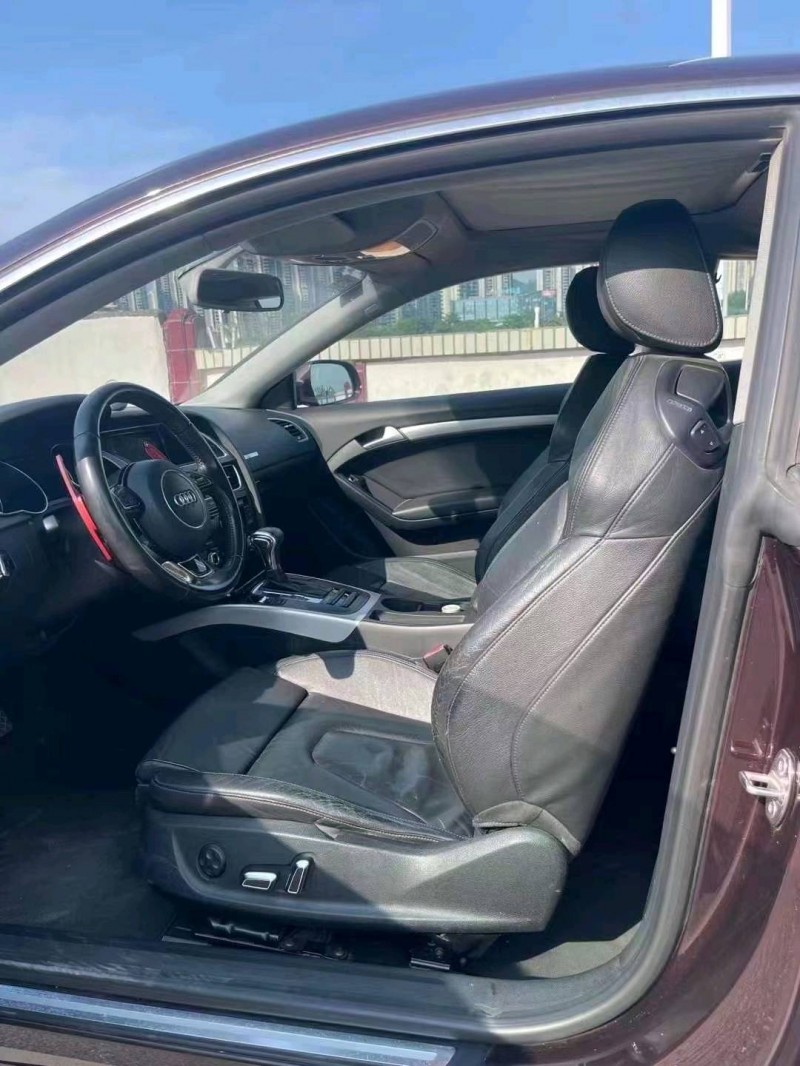 北海12年奧迪A59