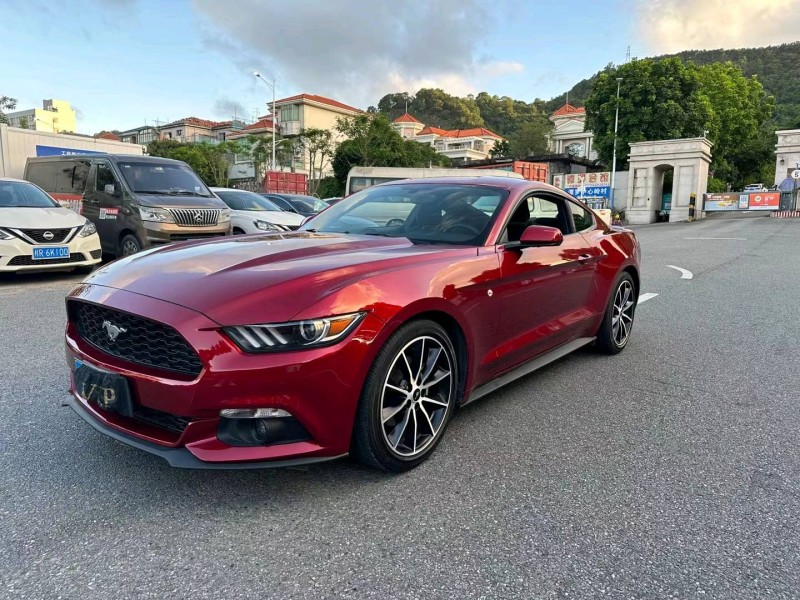 深圳16年福特野马2