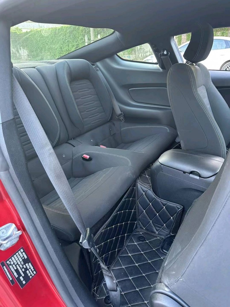 深圳16年福特野马4