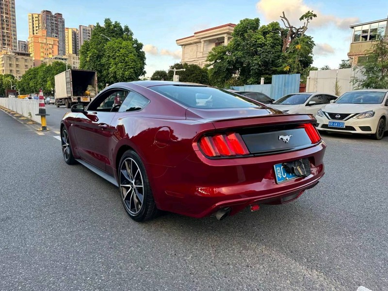 深圳16年福特野马7