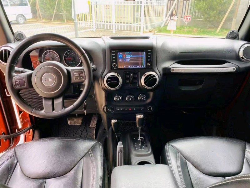 衡阳15年Jeep牧马人3