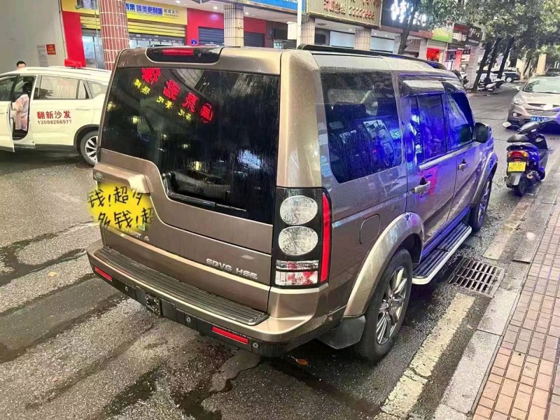 衡阳12年路虎发现8