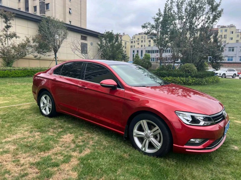 济南15年大众凌渡2