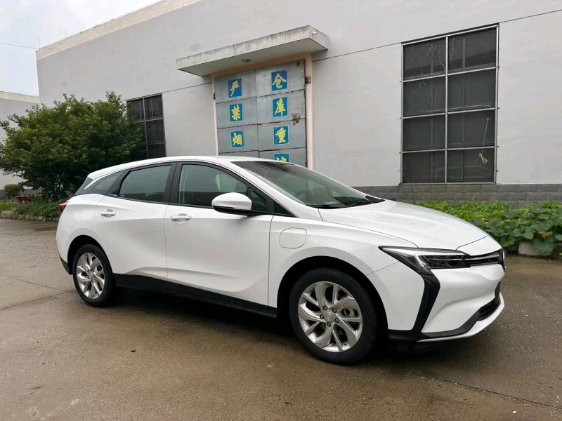 盐城23年别克微蓝3