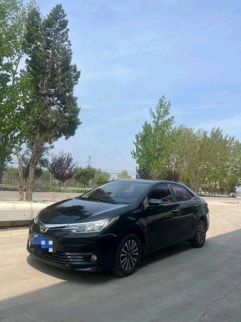 济南17年丰田卡罗拉2