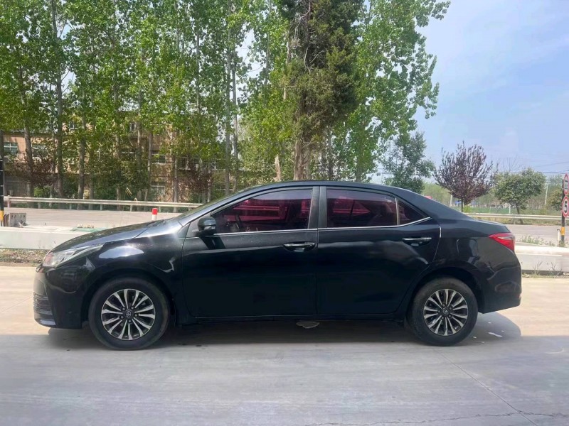 济南17年丰田卡罗拉3