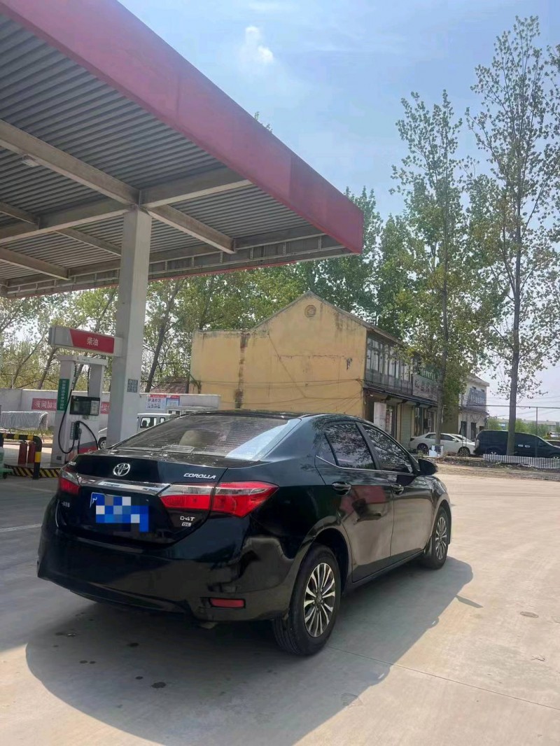 济南17年丰田卡罗拉4