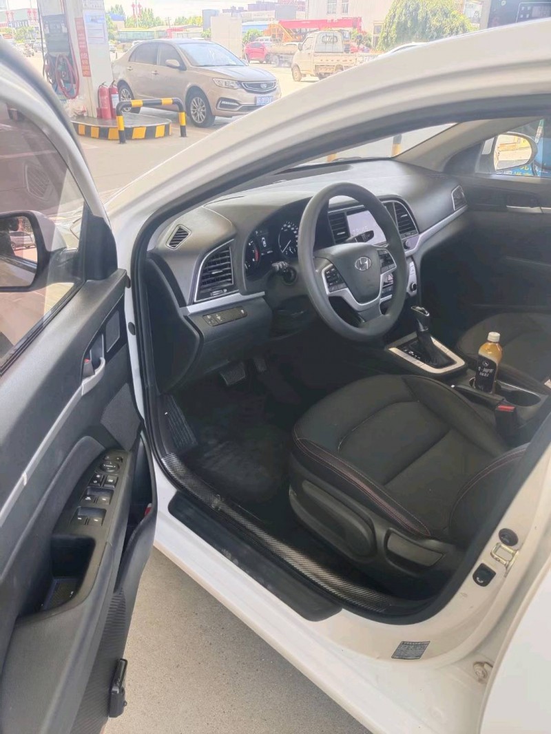 保定19年现代领翔6