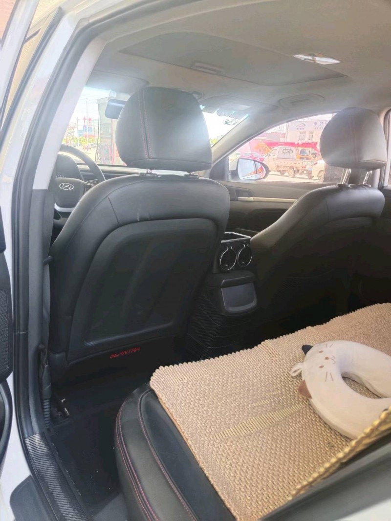 保定19年现代领翔7