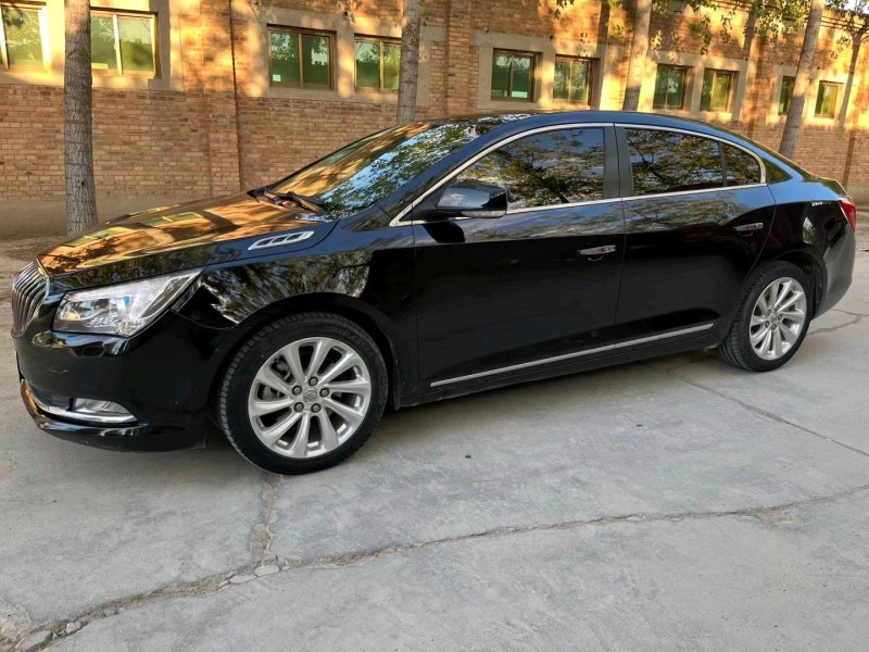 保定13年别克君越2