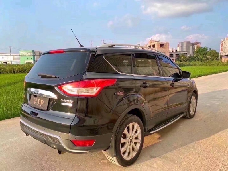 广州16年福特翼虎7