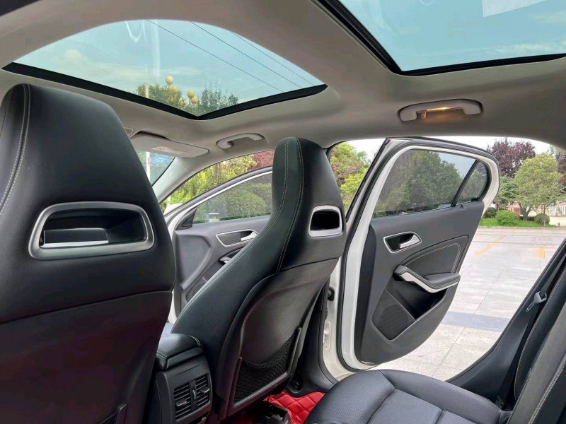 枣庄16年奔驰GLA5