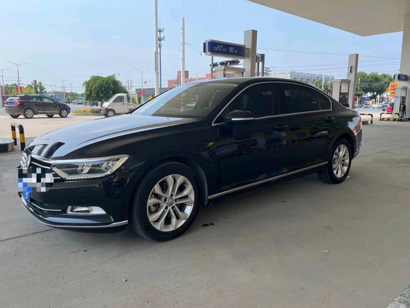 保定18年大众迈腾2