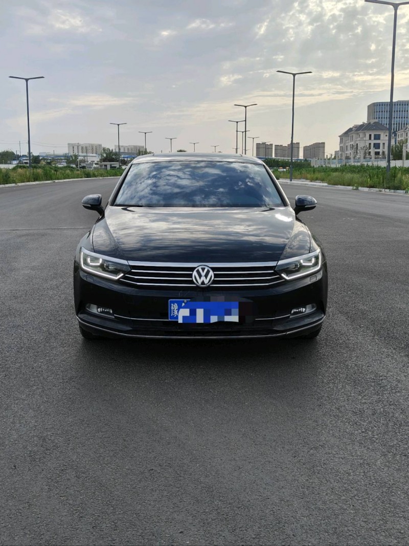 鄭州16年大眾邁騰1
