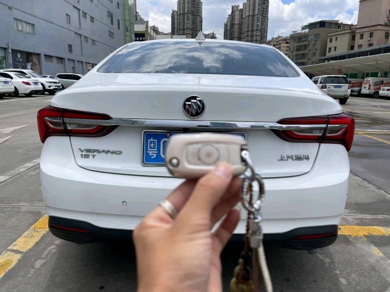 广州20年别克威朗9