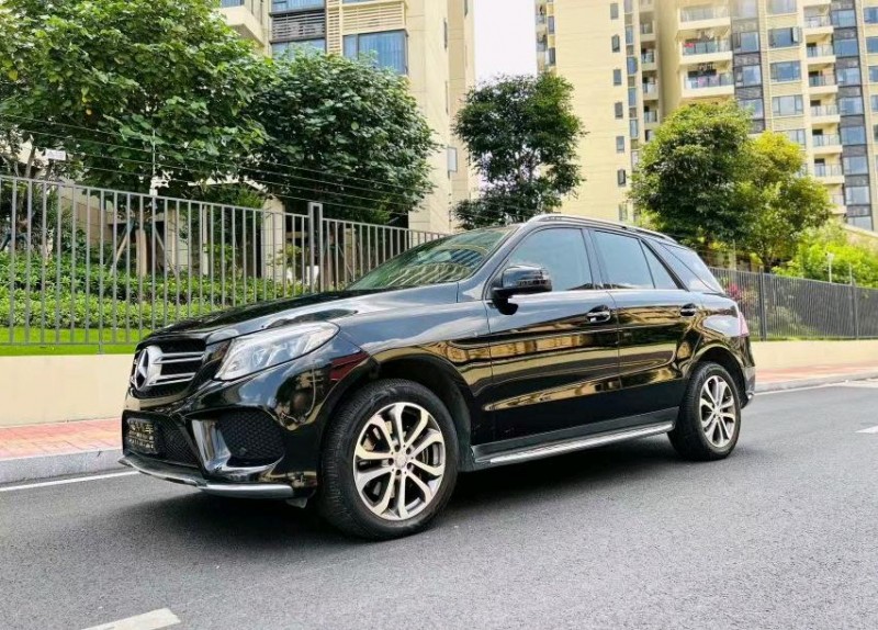 东莞17年奔驰GLE2
