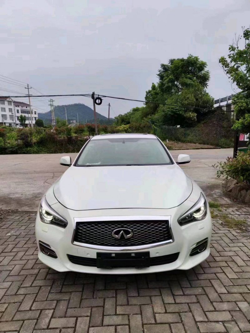 嘉兴15年英菲尼迪Q50L1
