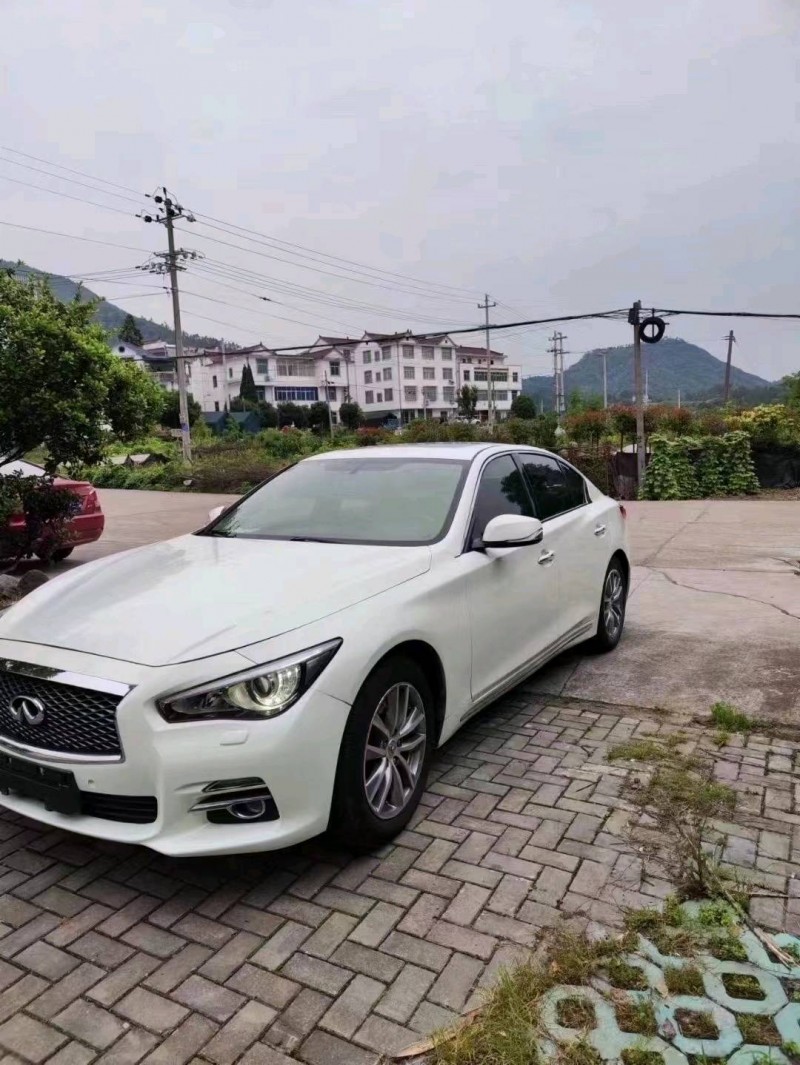 嘉兴15年英菲尼迪Q50L2