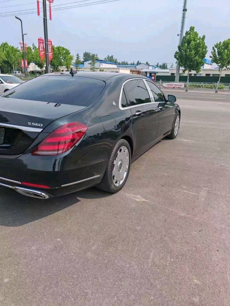东营16年奔驰S5