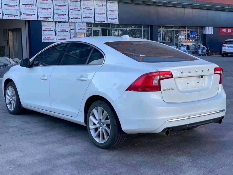 枣庄16年沃尔沃S60L3