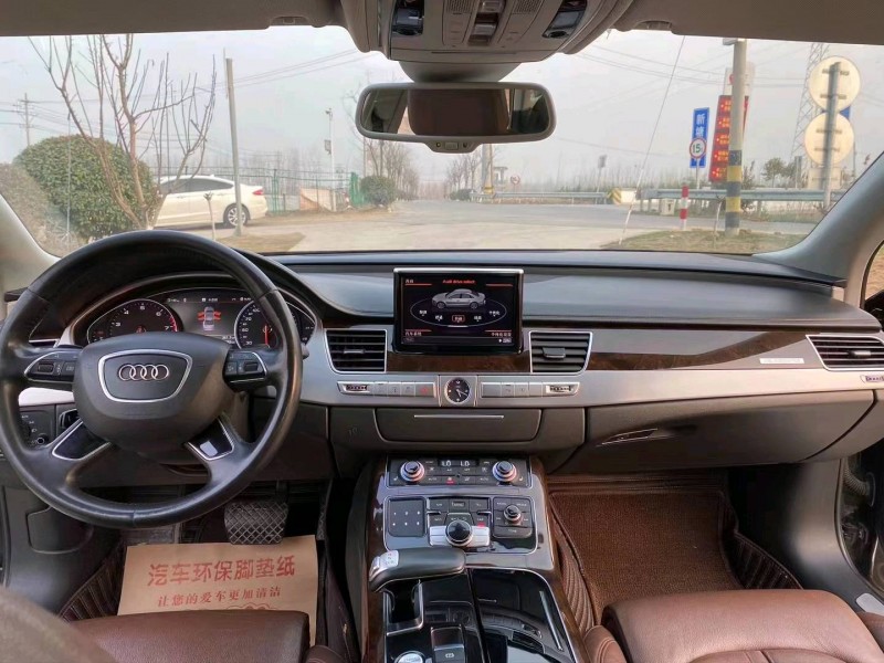 徐州14年奥迪A8L4