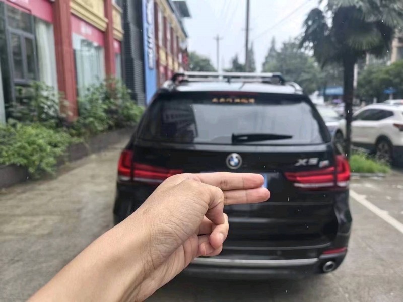 宜昌18年宝马X58