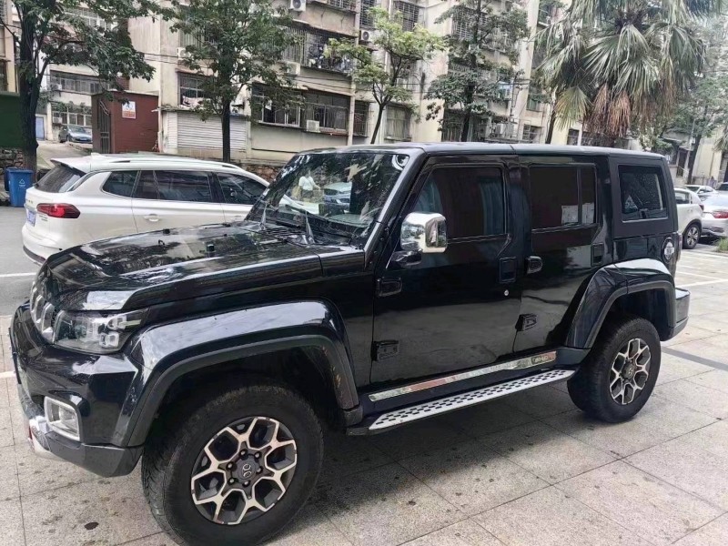 宜昌19年北京BJ402